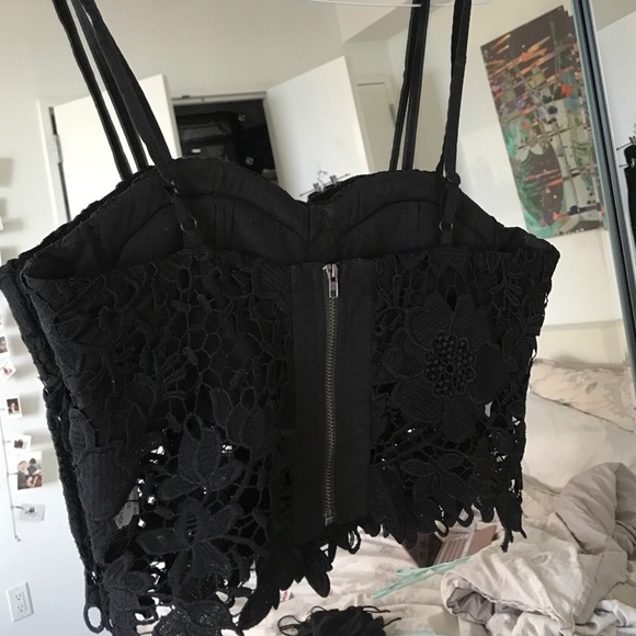 Crop top /lace corset - Picture 4 of 4